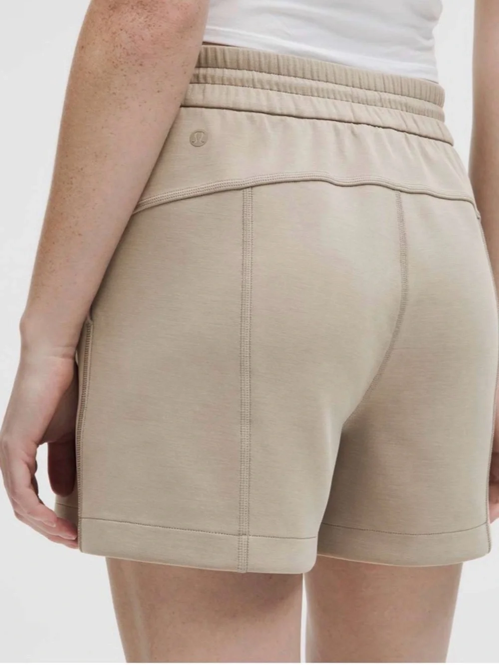Lululemon Softstreme High-Rise Short 4